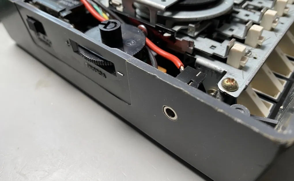 External Tape Socket