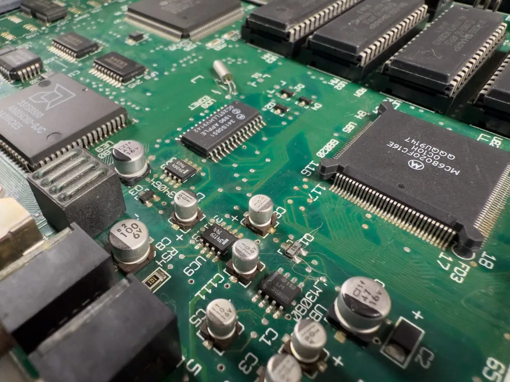 Motherboard Broken Capacitors