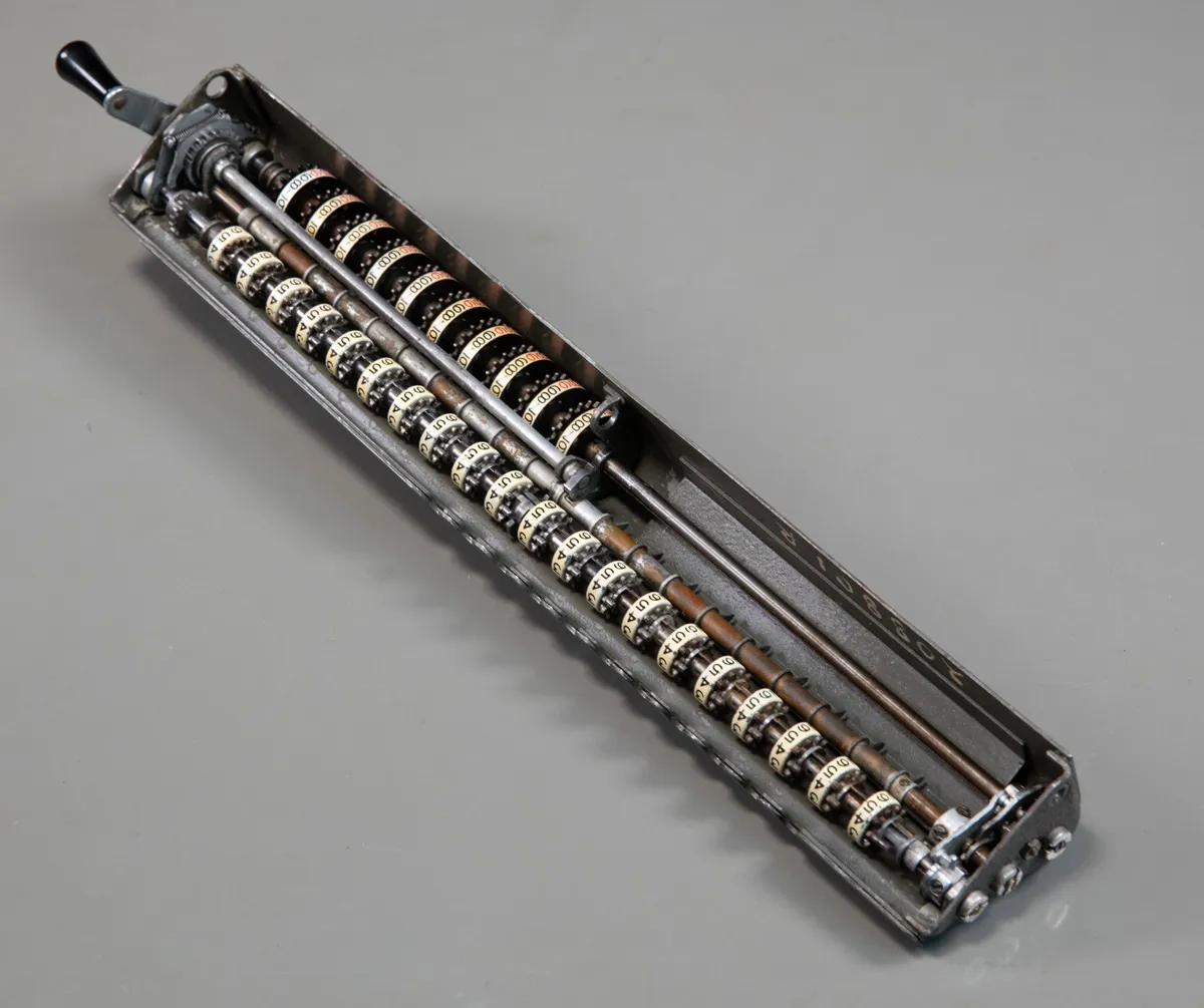 Display bar from behind